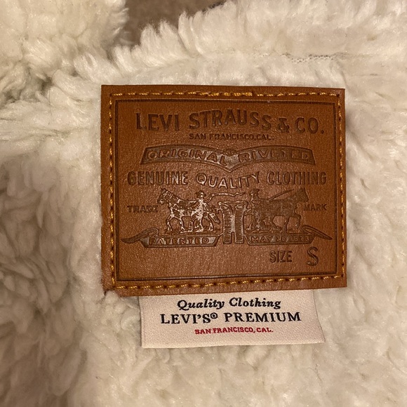 Levi’s Oversized Denim Jacket Black - Picture 10 of 11